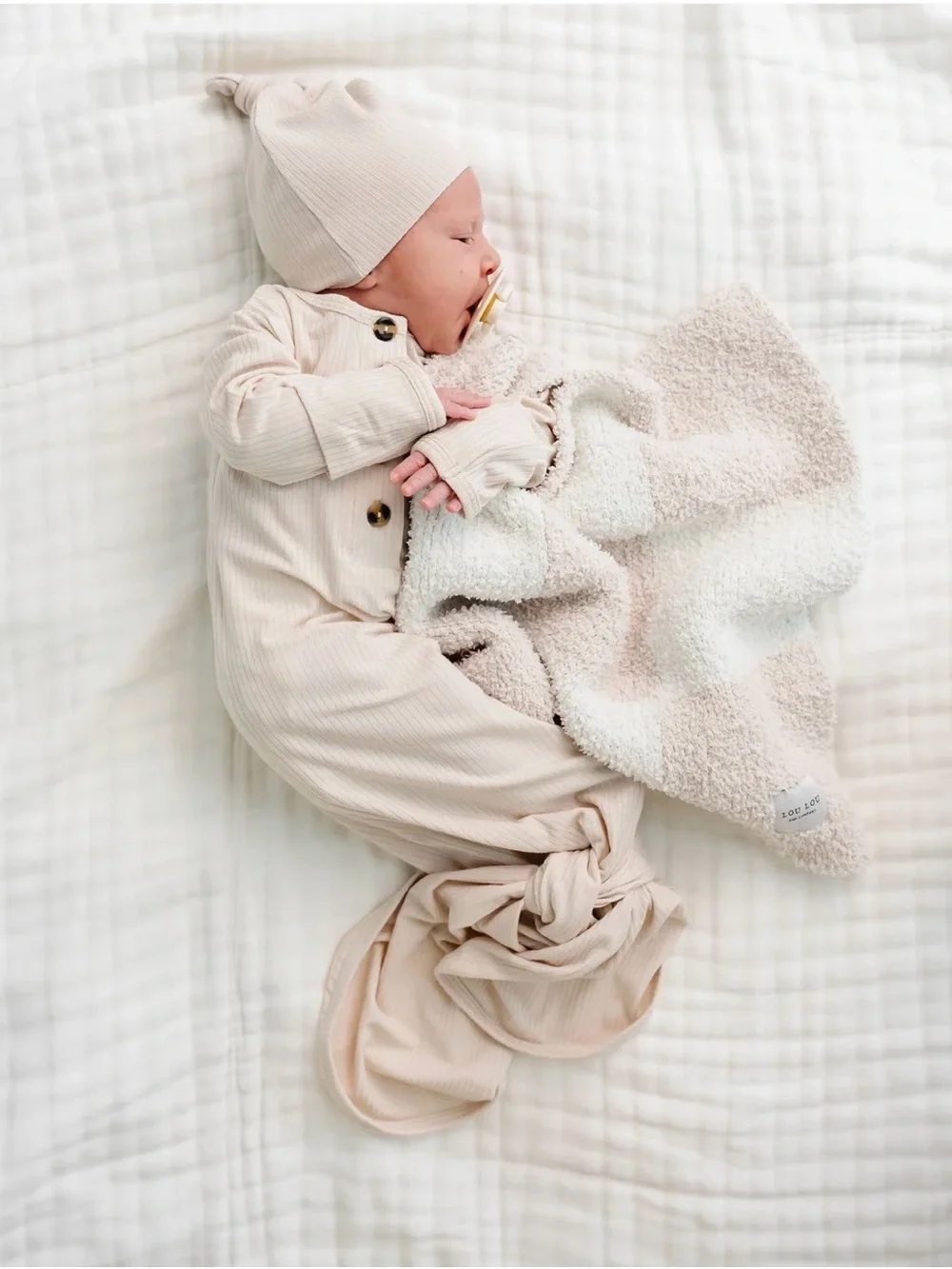 Lou Lou & Company Ribbed Button-Front Newborn Gowns (set of 2)